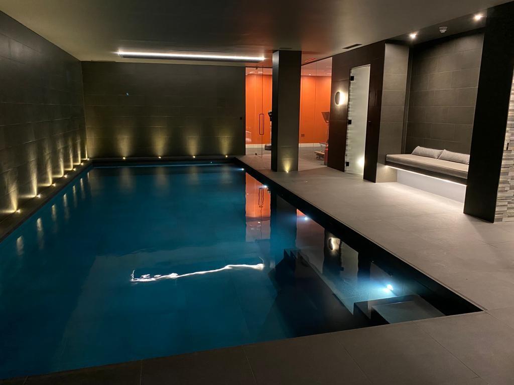 Indoor swimming pool